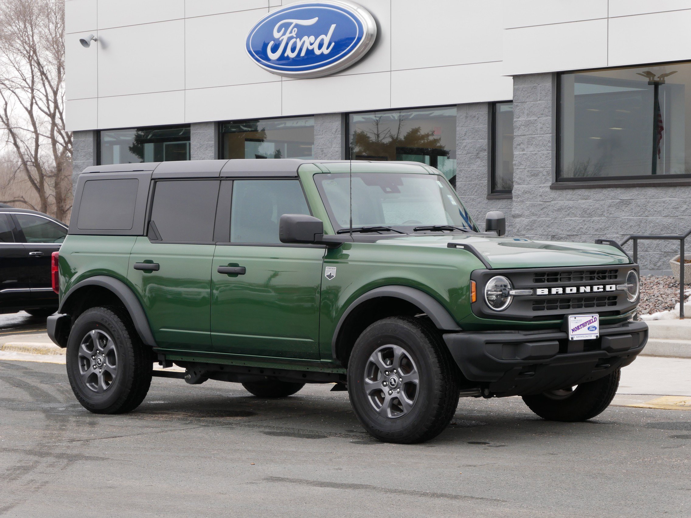 Used 2025 Ford Bronco 4-Door Big Bend with VIN 1FMDE7BH2SLA64861 for sale in Northfield, Minnesota