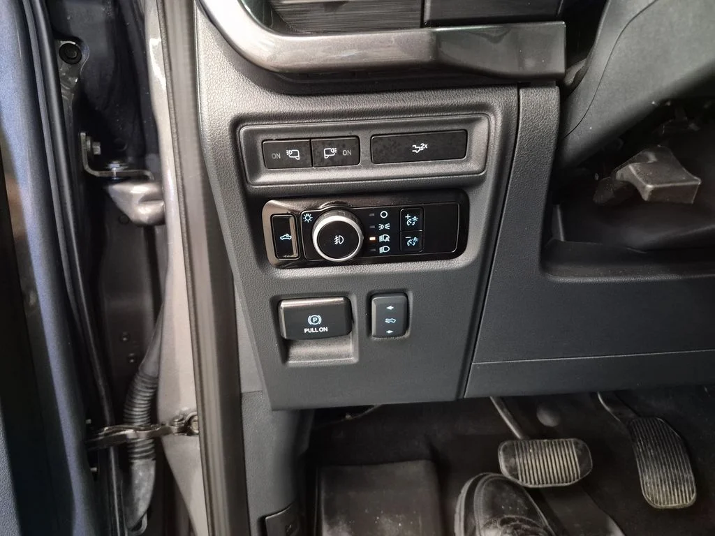 Certified Used 2023 Gray Metallic Ford XLT image 23