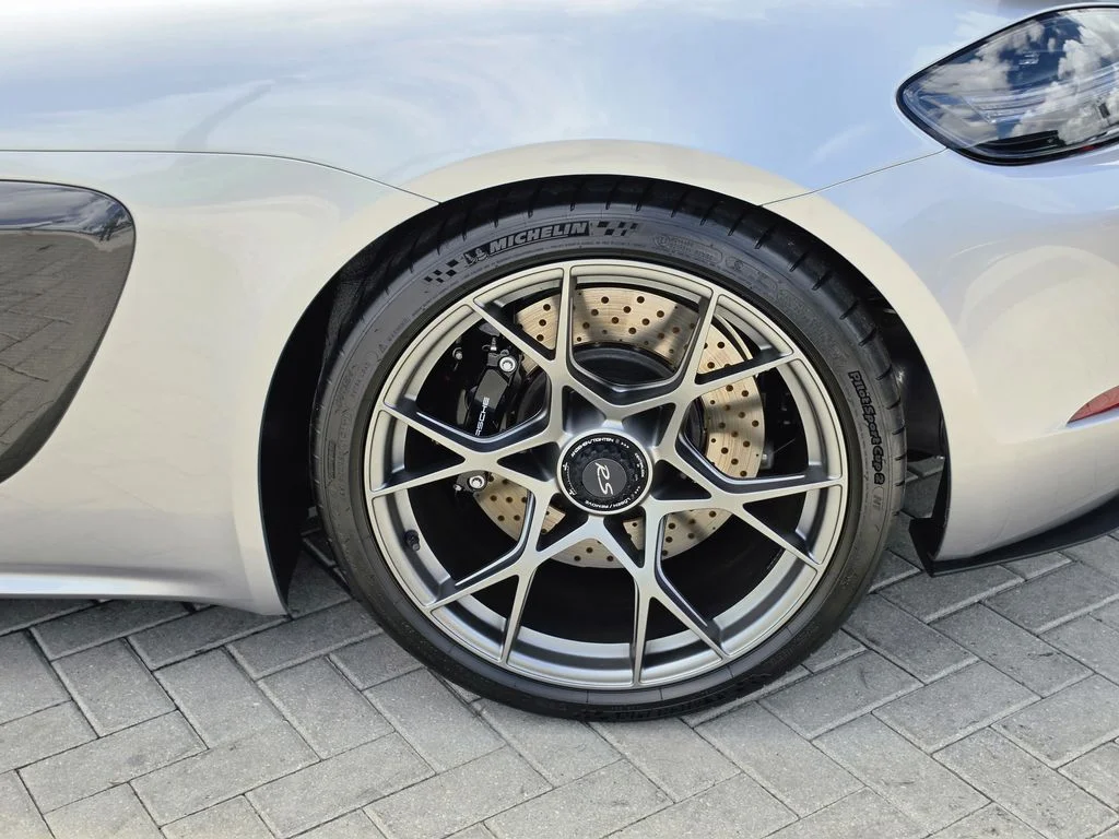 Used 2025 GT Silver Metallic Porsche GT4 RS image 5