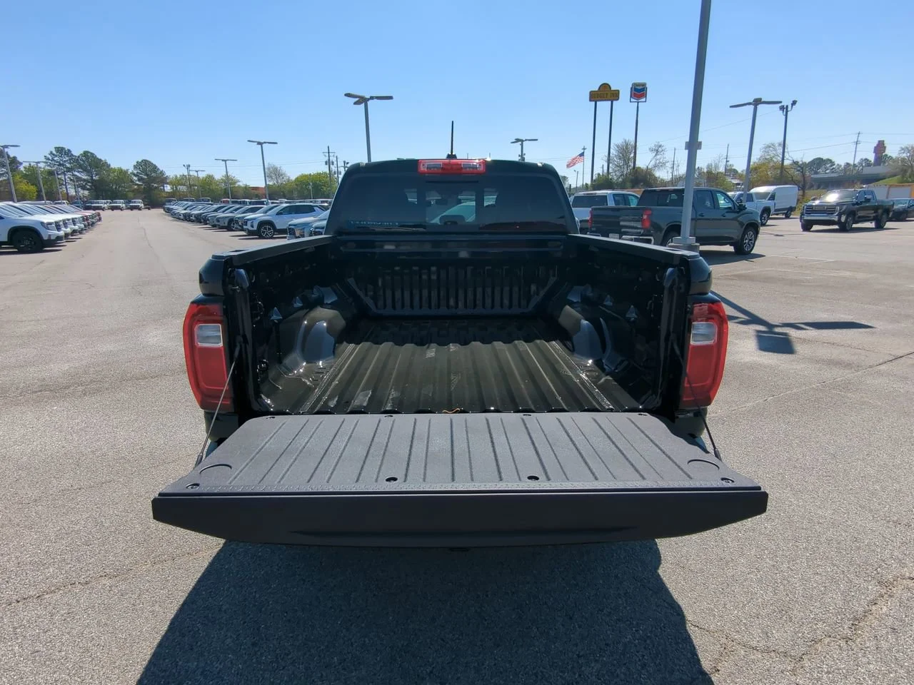 2026 GMC Canyon Elevation - Photo 12