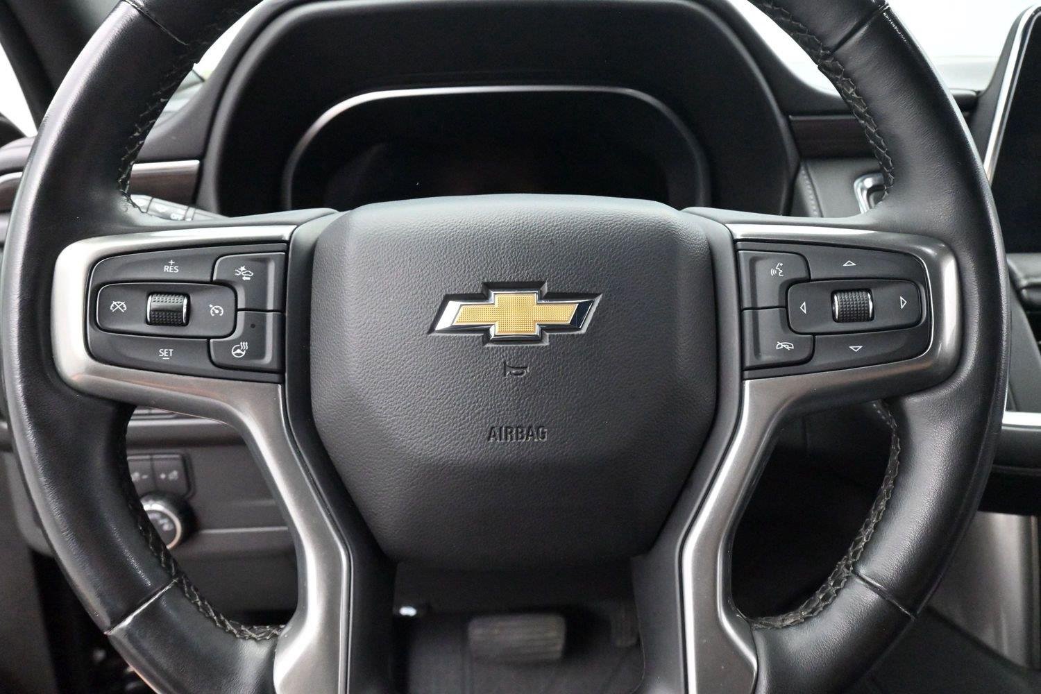 Used 2023 BLACK Chevrolet LT image 20