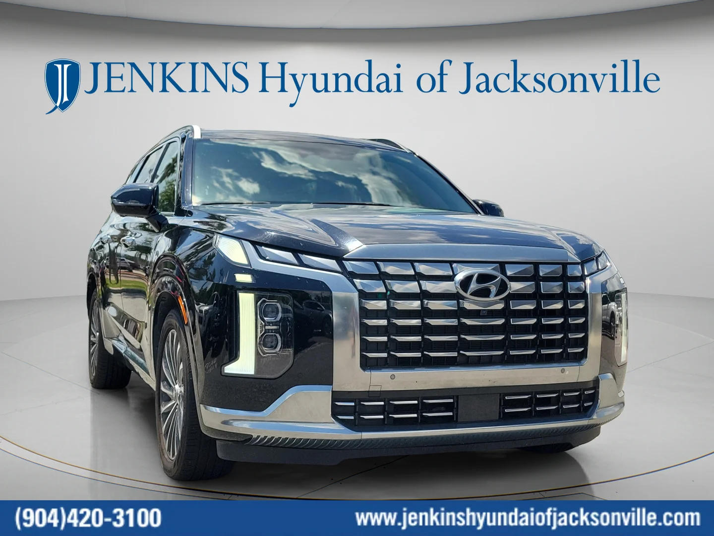 Used 2024 Abyss Black Pearl Hyundai Calligraphy image 8