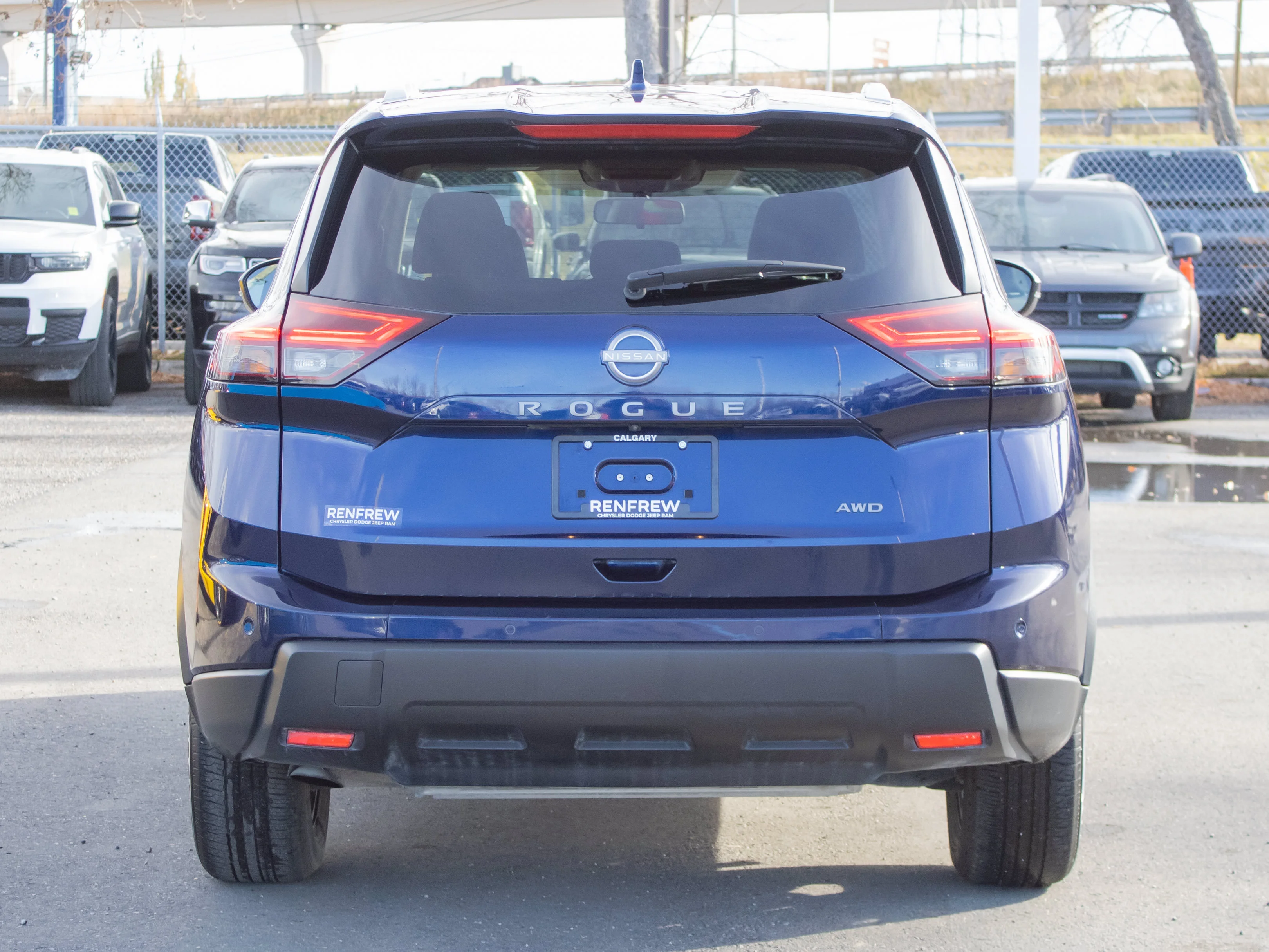 Used 2025 Blue Nissan SV* AWD, Heated Seats & Wheel, Panoramic Roof, Remote Start, ProPILOT Assist image 13