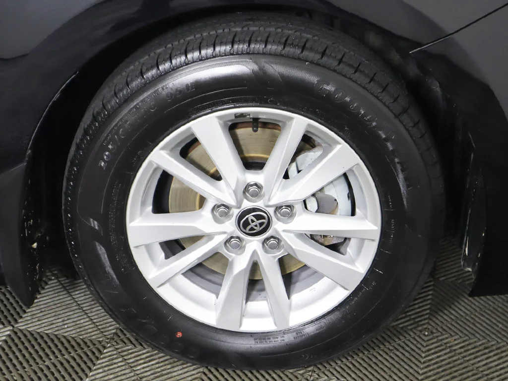 Used 2025 Midnight Black Metallic Toyota LE image 19