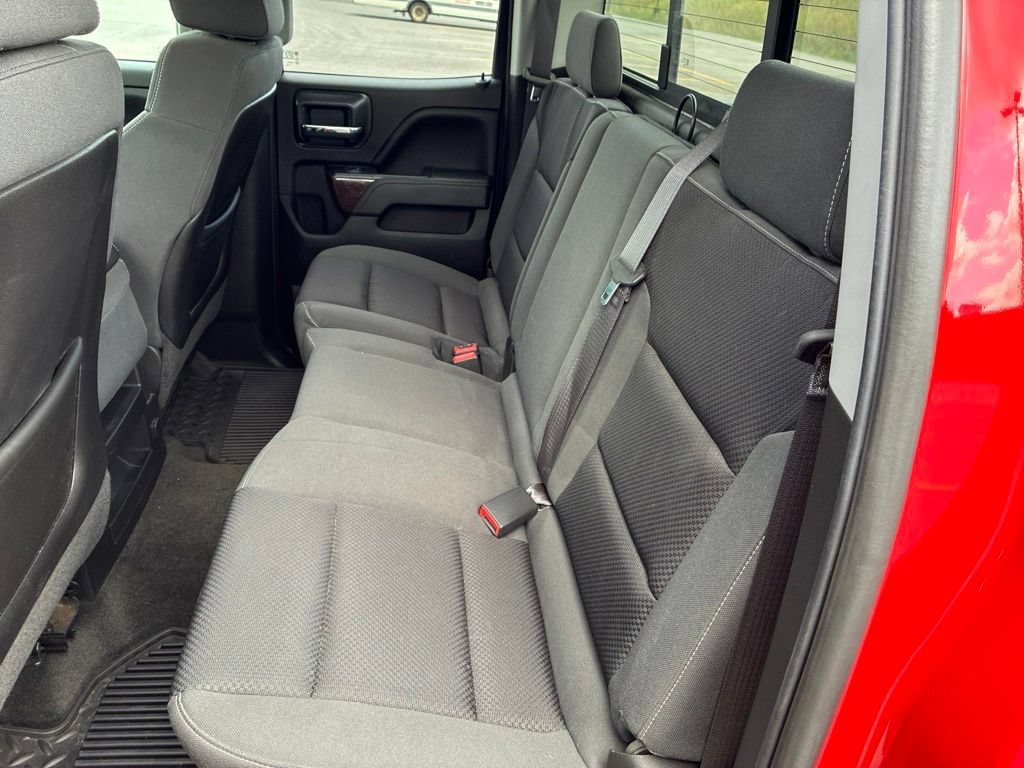 Used 2015 FIRE RED GMC SLE image 18