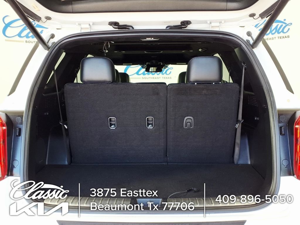Used 2020 White Hyundai Limited image 10