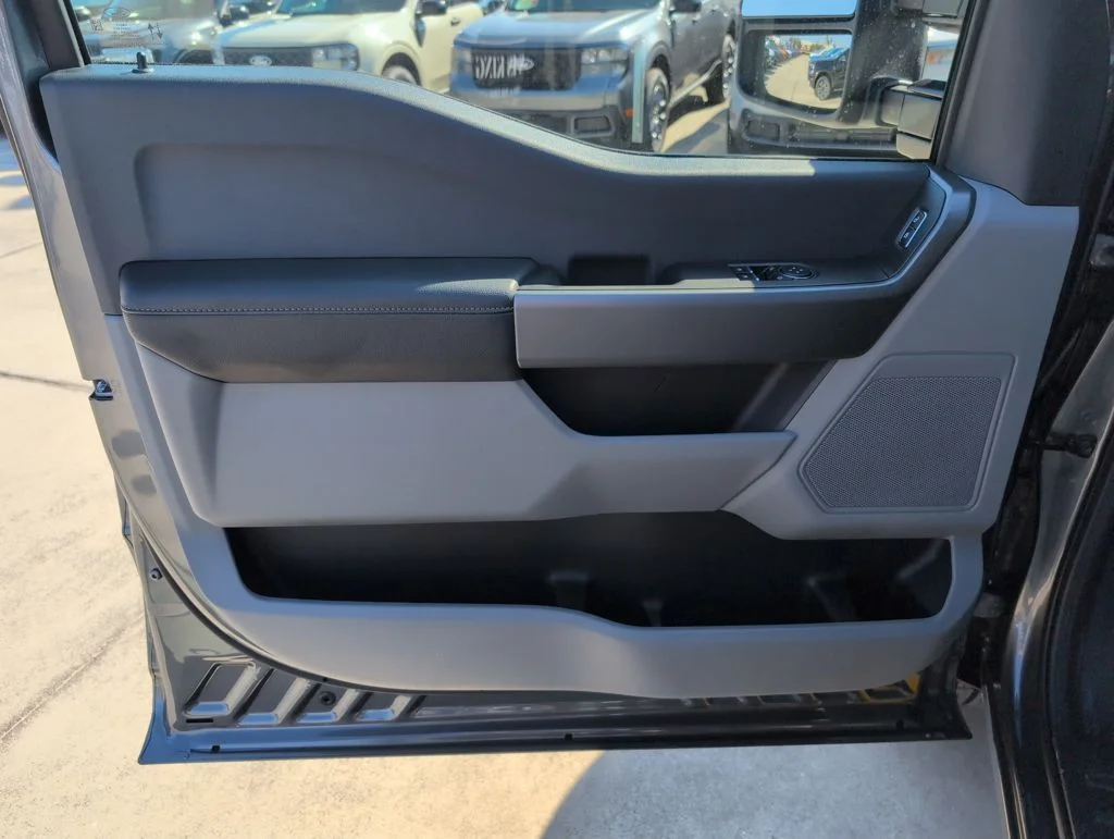 New 2026 Gray Ford XLT image 25