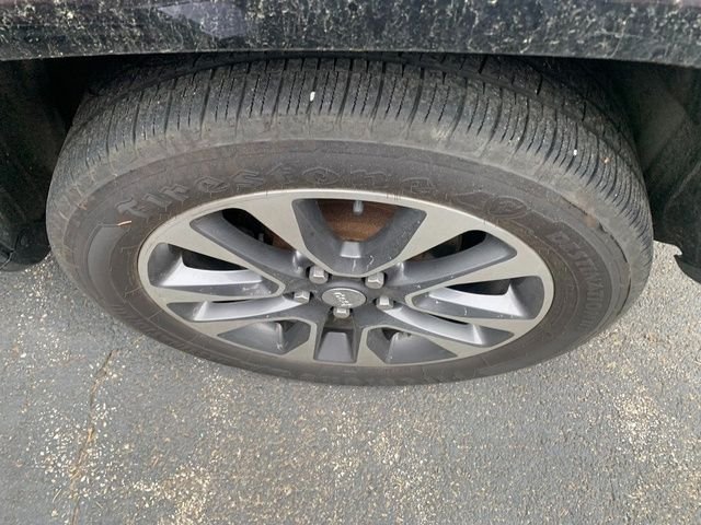 Used 2018 Black Jeep Overland image 6