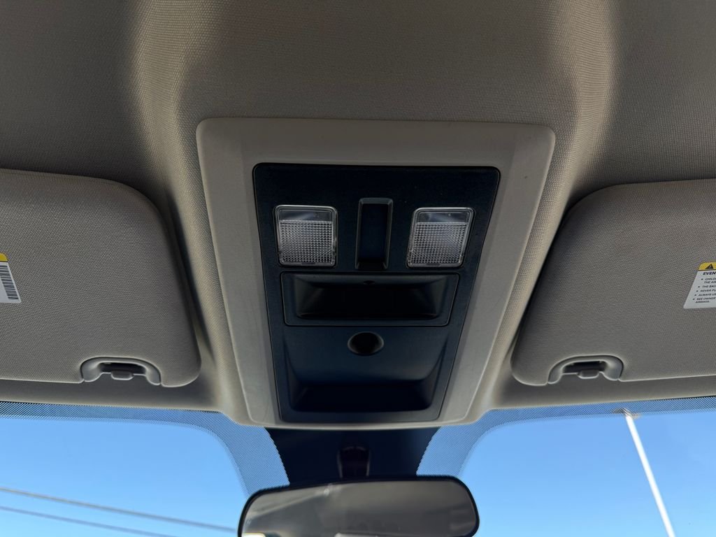 Used 2019 White Ram SLT image 24