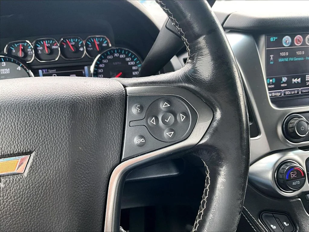 Used 2019 Gray Chevrolet LT image 19