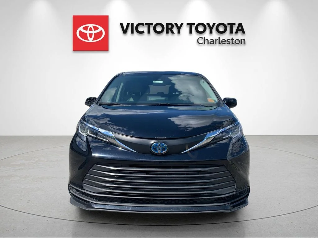 Used 2021 Black Toyota LE image 8