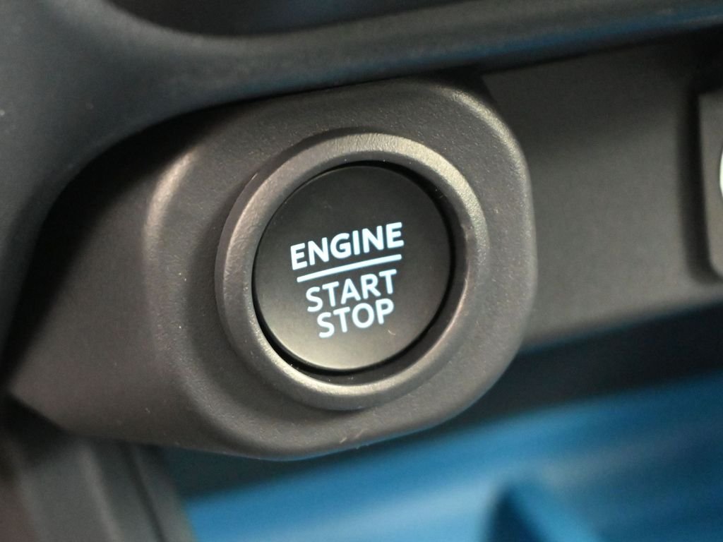 New 2026 Shadow Black Ford XLT image 12