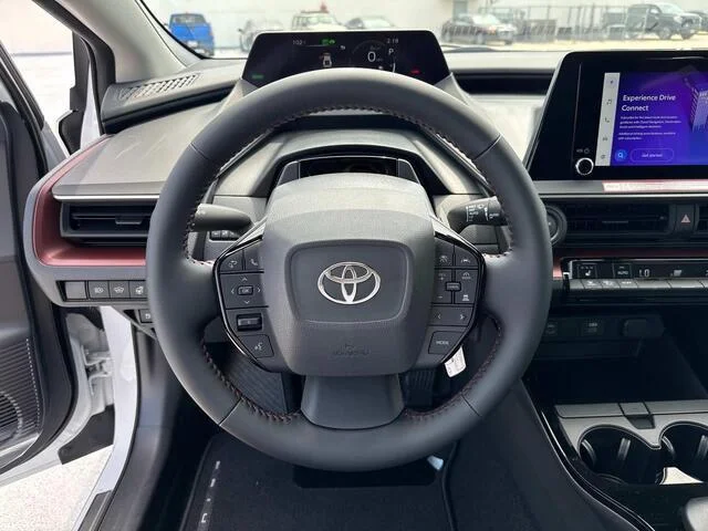 2026 Toyota Prius Plug-in Hybrid XSE - Photo 14