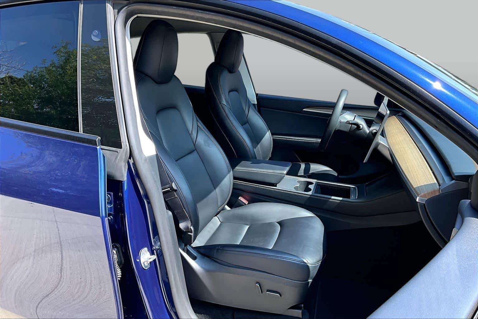 Used 2023 Deep Blue Metallic Tesla Long Range image 16