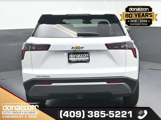 New 2027 Summit White Chevrolet LT image 4