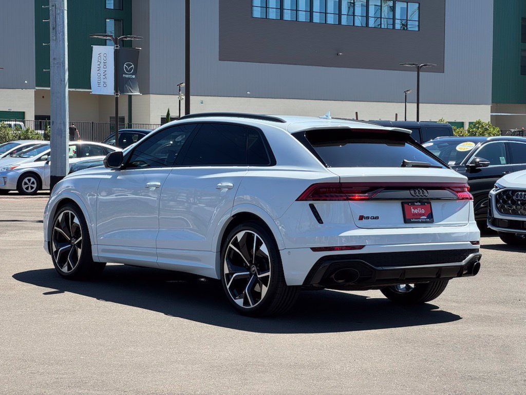 Used 2023 Glacier White Audi 4.0T image 31