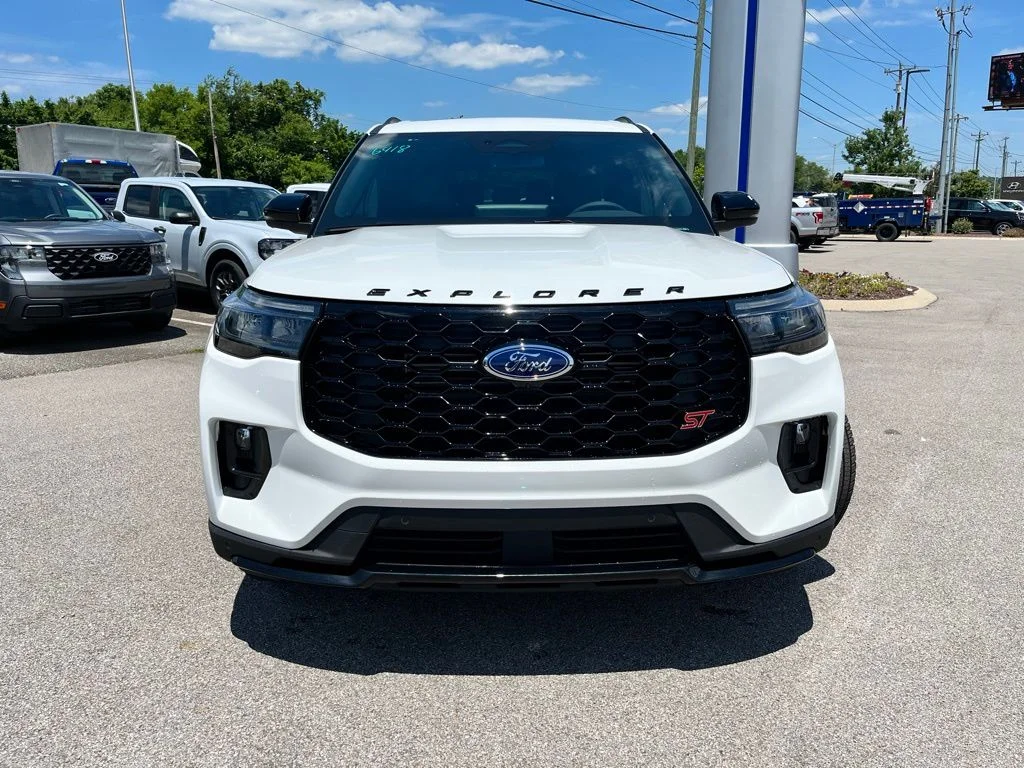 New 2026 White Ford ST image 2