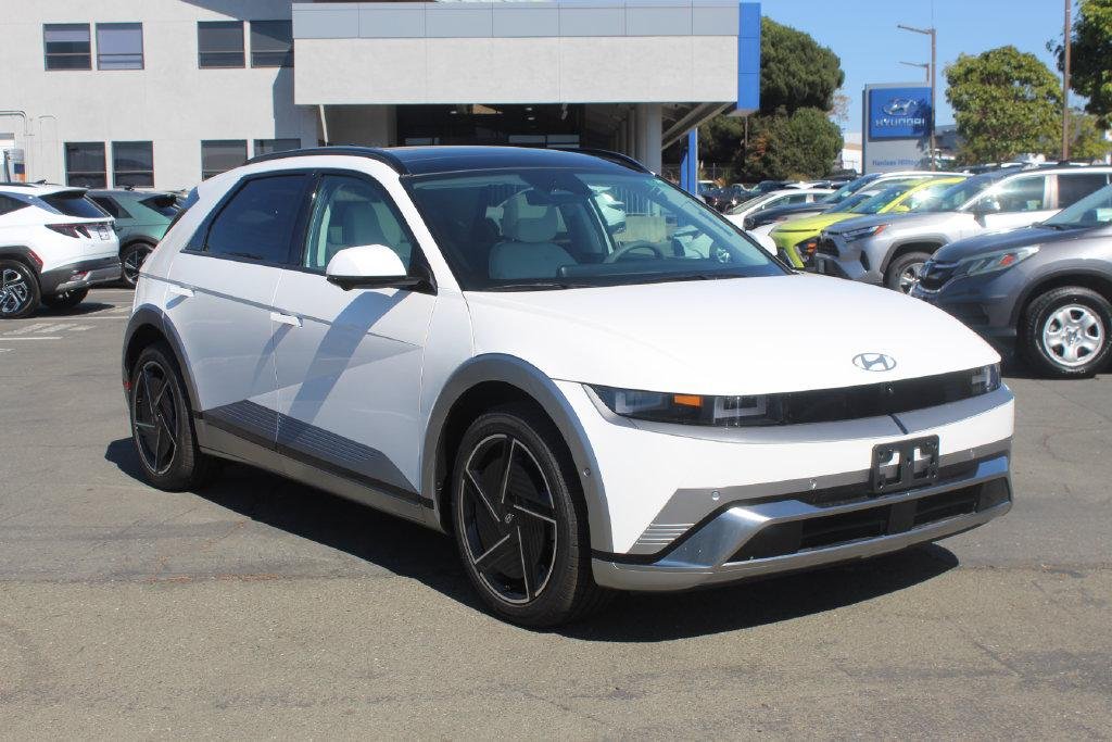 New 2026 White Hyundai Limited image 5