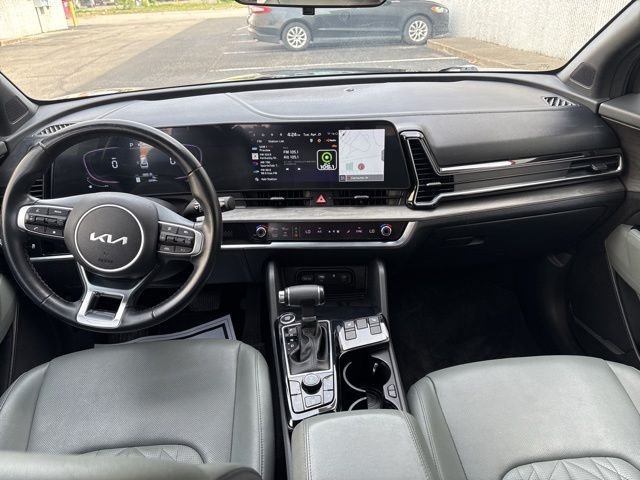Certified Used 2024 Ebony Black Kia X-Line image 31