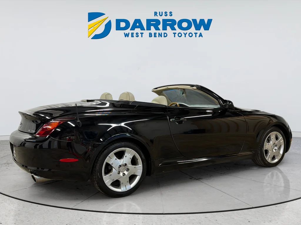 Used 2004 Black Lexus 430 image 4
