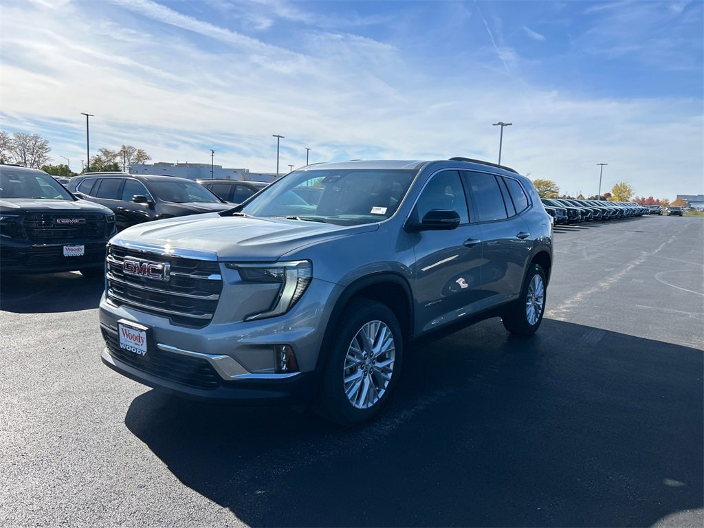 2026 GMC ACADIA - Image 3