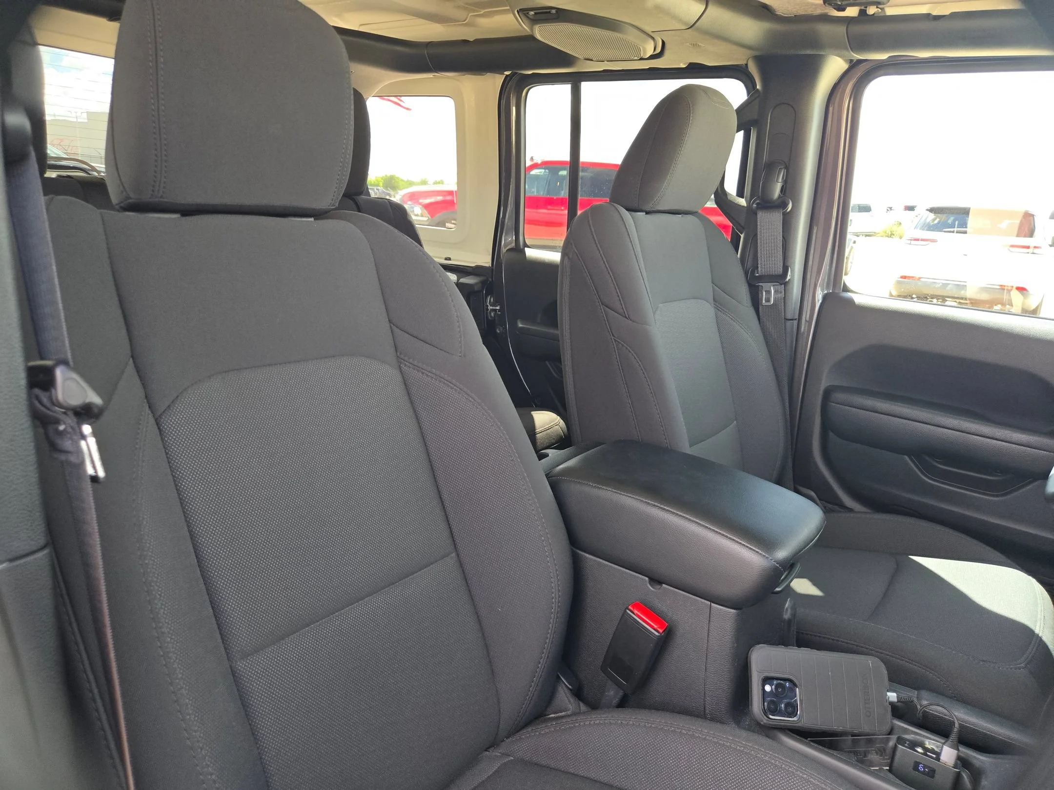 Used 2023 Gray Jeep Sport S image 24
