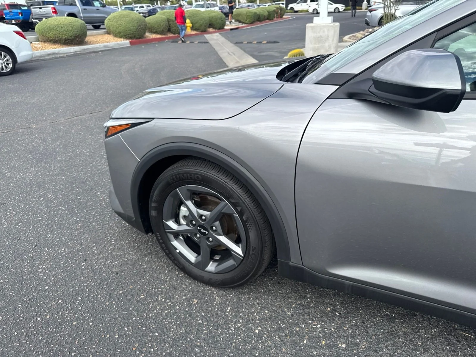 Used 2025 Steel Gray Kia LXS image 10