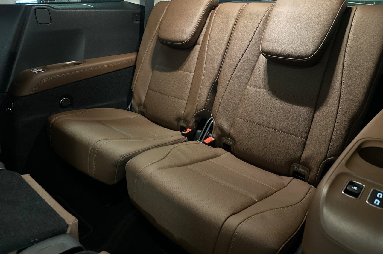 New 2026 Obsidian Black Metallic Mercedes-Benz GLS 450 4MATIC® SUV image 14