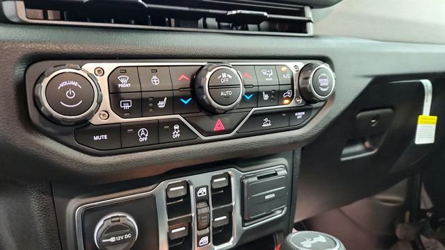 2025 Jeep Wrangler 4-Door Sport S - Photo 22