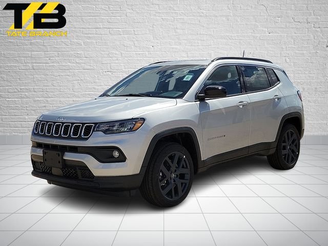 New 2026 Silver Zynith Metallic Clearcoat Jeep  image 1