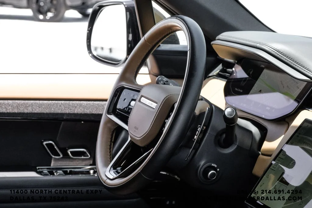 Certified Used 2024 SV Bespoke Match to Sample in Gloss Finish Land Rover Autobiography image 14