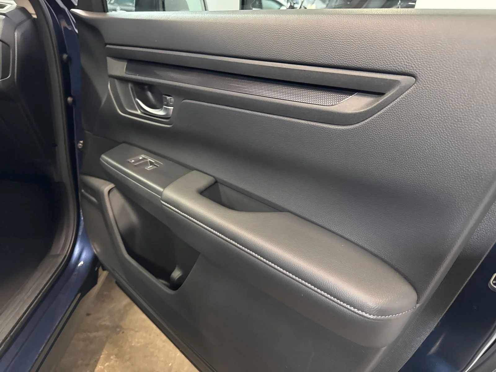 Used 2024 Blue Honda EX image 23