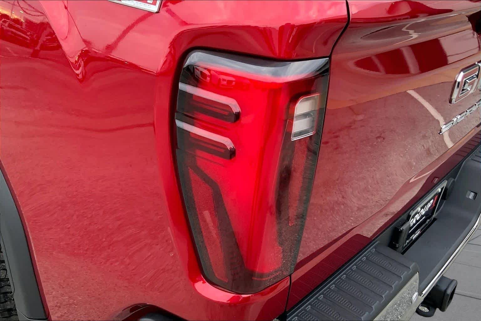 2026 GMC Sierra 2500HD SLT - Photo 13