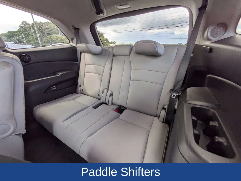 Used 2021  Honda Touring image 16