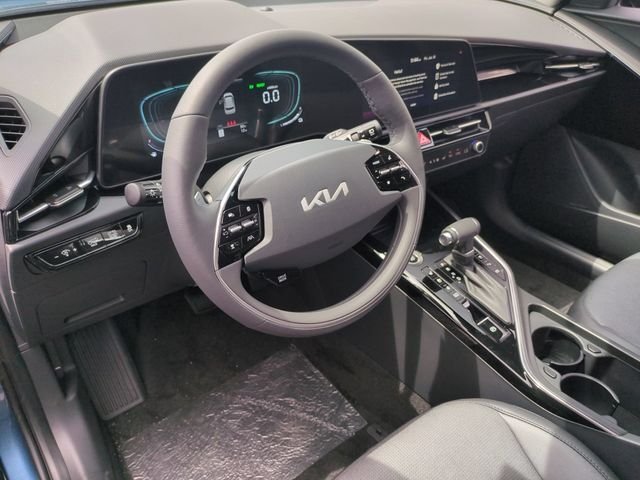 New 2026 Mineral Blue Kia SX image 12