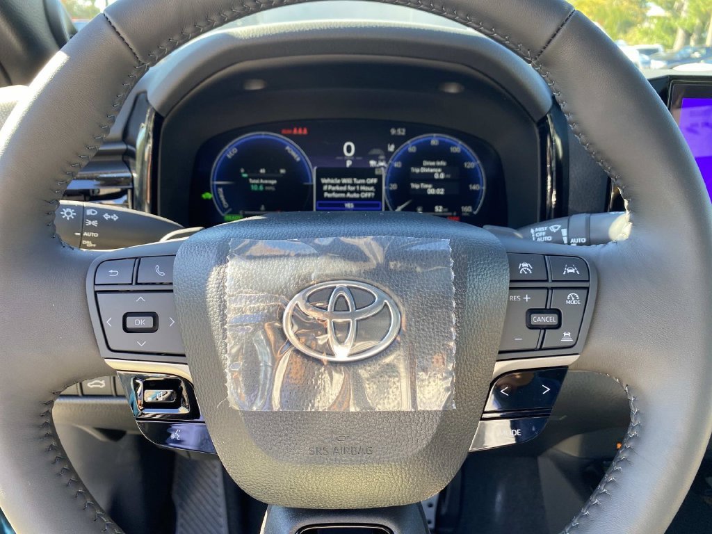 New 2026 Ocean Gem with Midnight Black Metallic roof Toyota XSE image 13