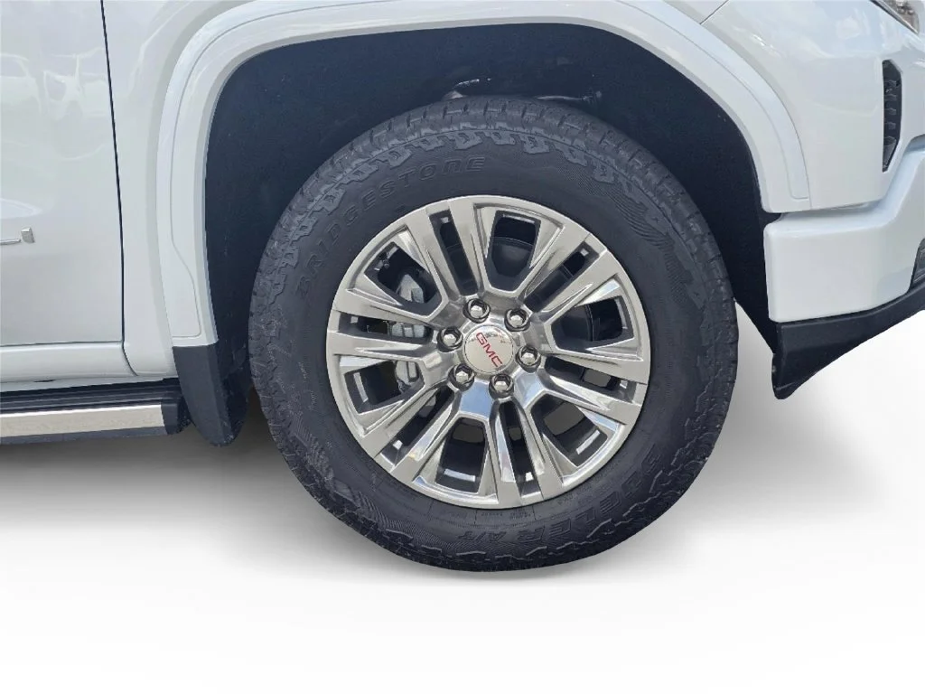 Used 2026 Glacier White Tricoat GMC Denali image 6