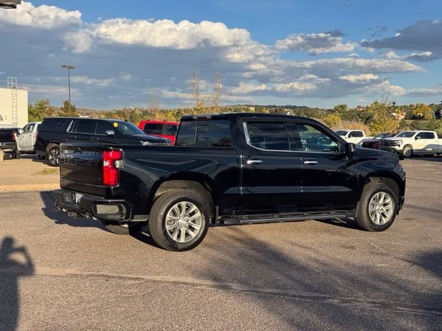 Certified Used 2021 Black Chevrolet High Country image 5