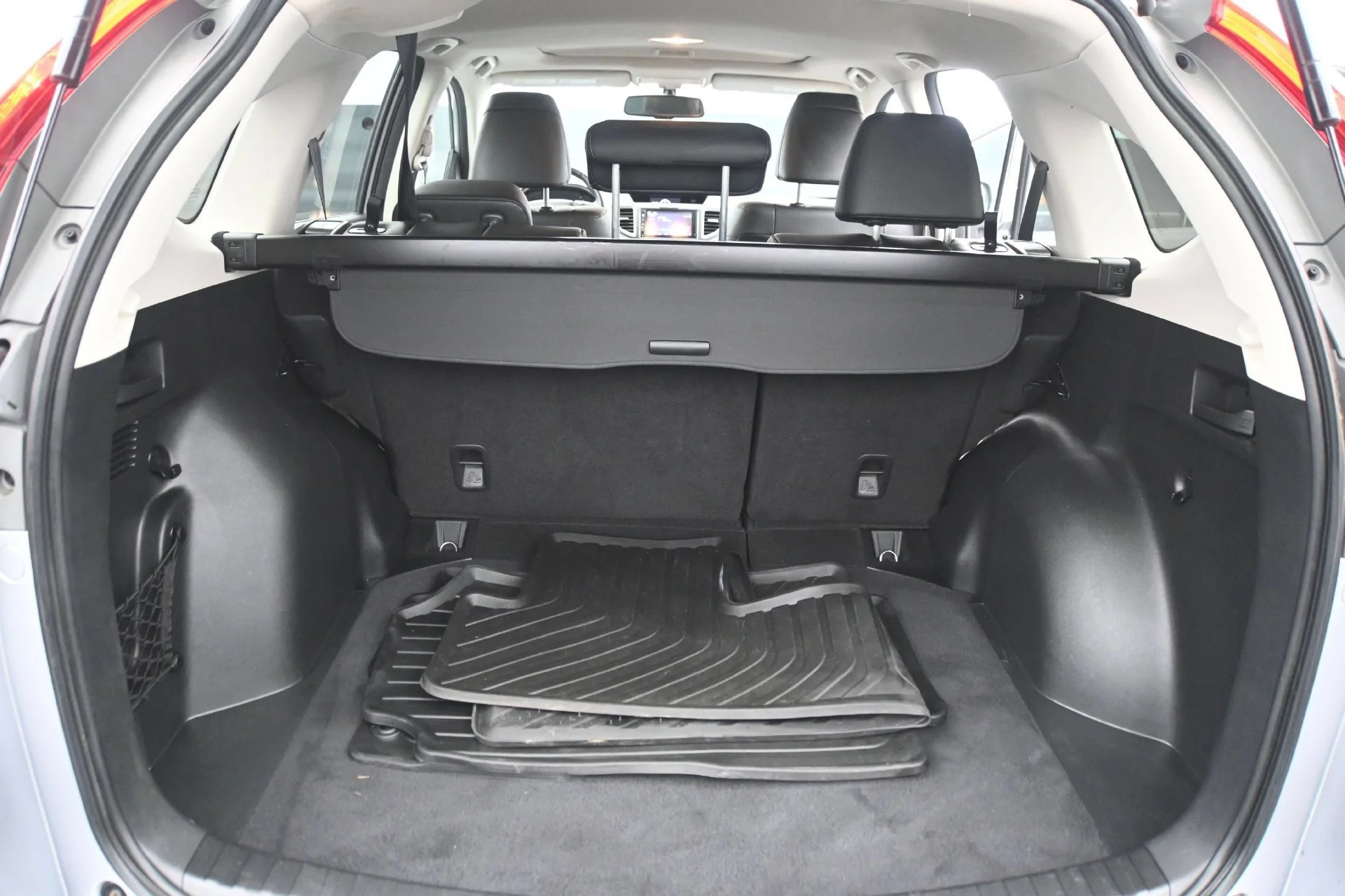 Used 2016 Alabaster Silver Metallic Honda EX-L image 15