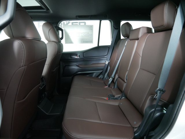 New 2027 Ice Cap Toyota Land Cruiser image 13