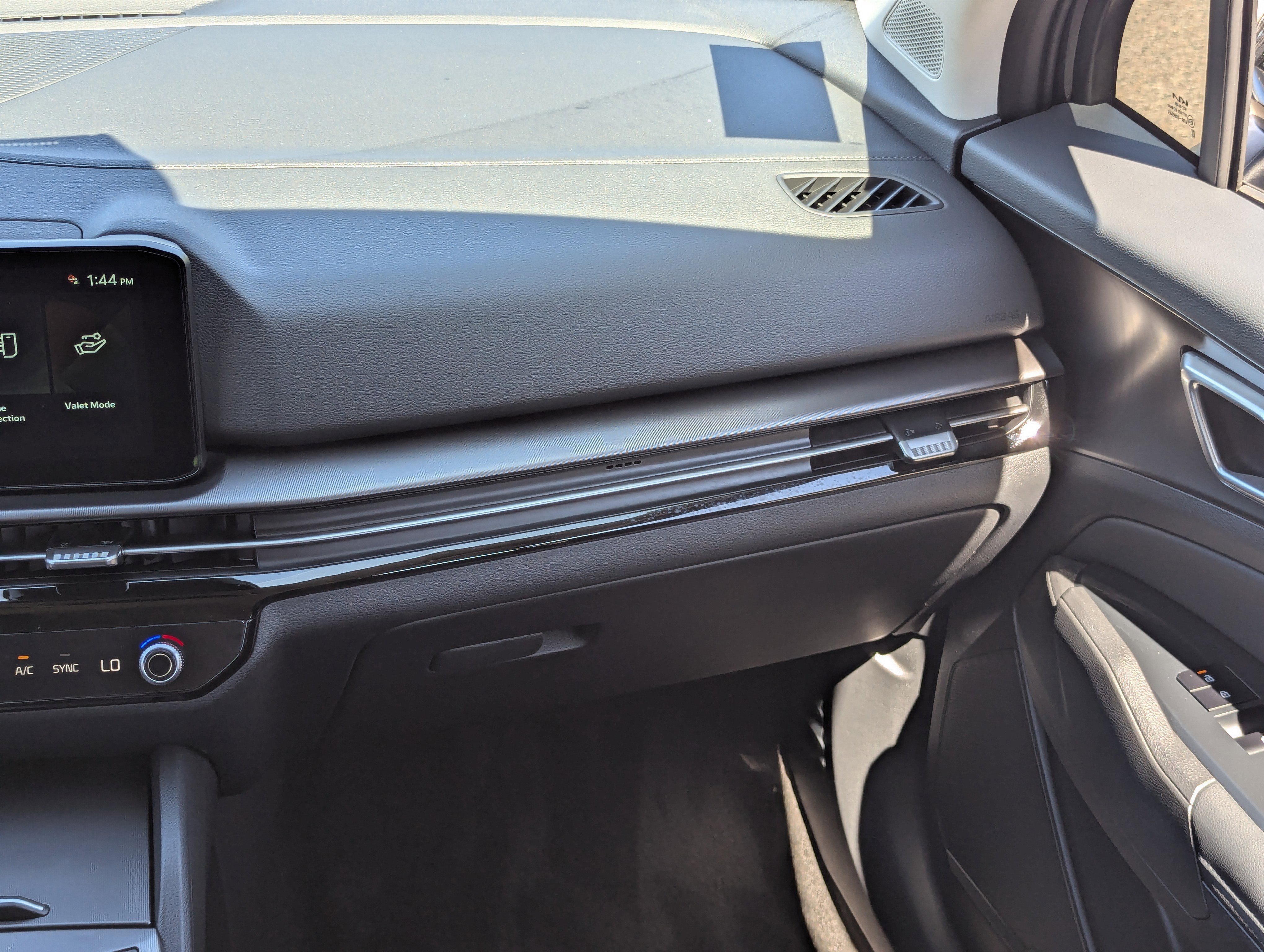 New 2026 Fusion Black Kia EX image 15