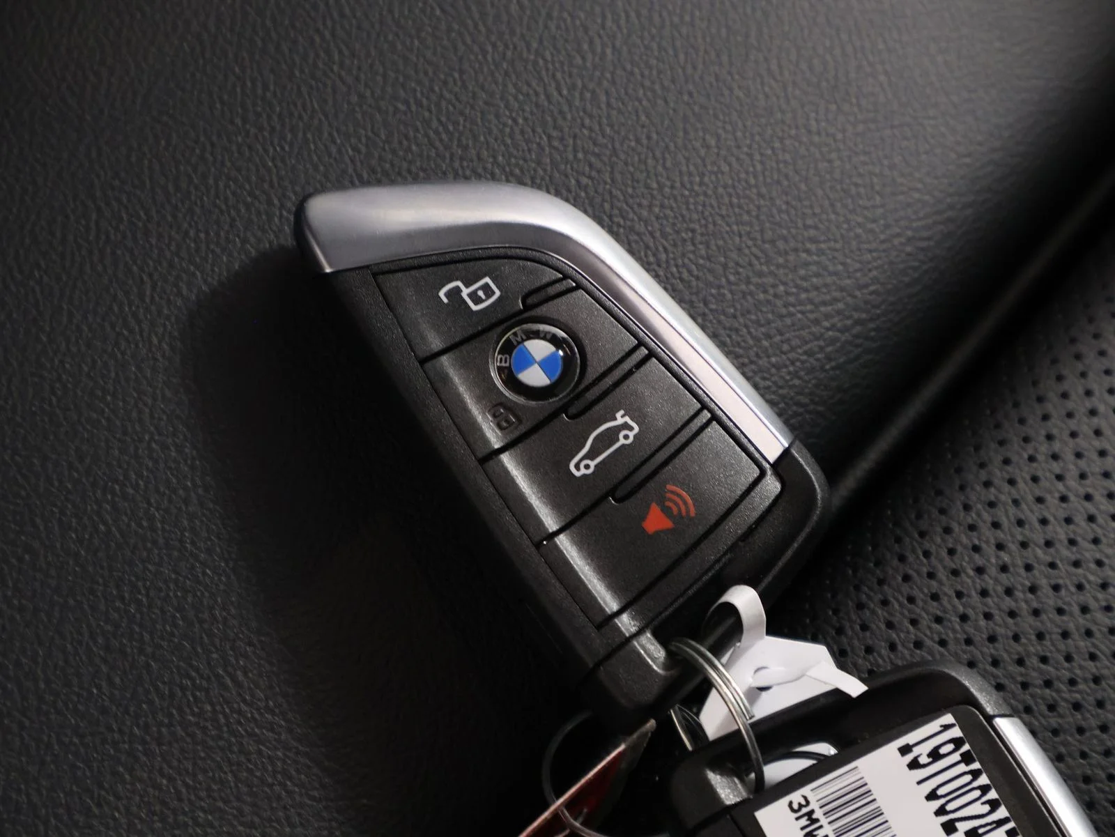 Used 2026 Dravit Grey Metallic BMW M340i image 33