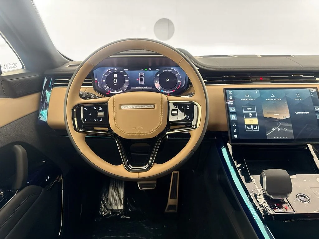 New 2026 Varesine Blue Land Rover Dynamic SE image 23