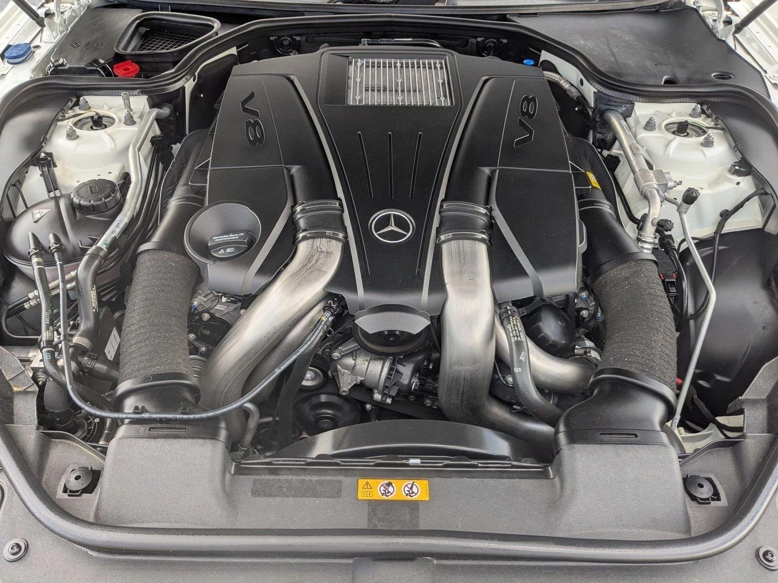 Used 2019 Designo Diamond White Metallic Mercedes-Benz SL 550 image 21