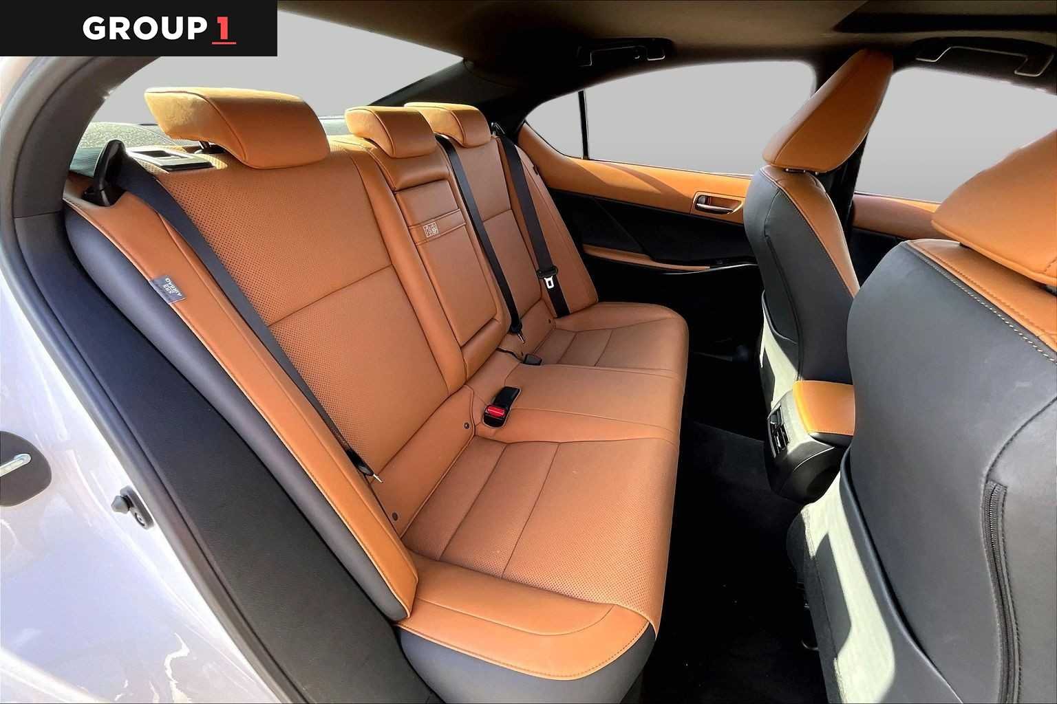 Certified Used 2025 Ultra White Lexus F SPORT Design image 17