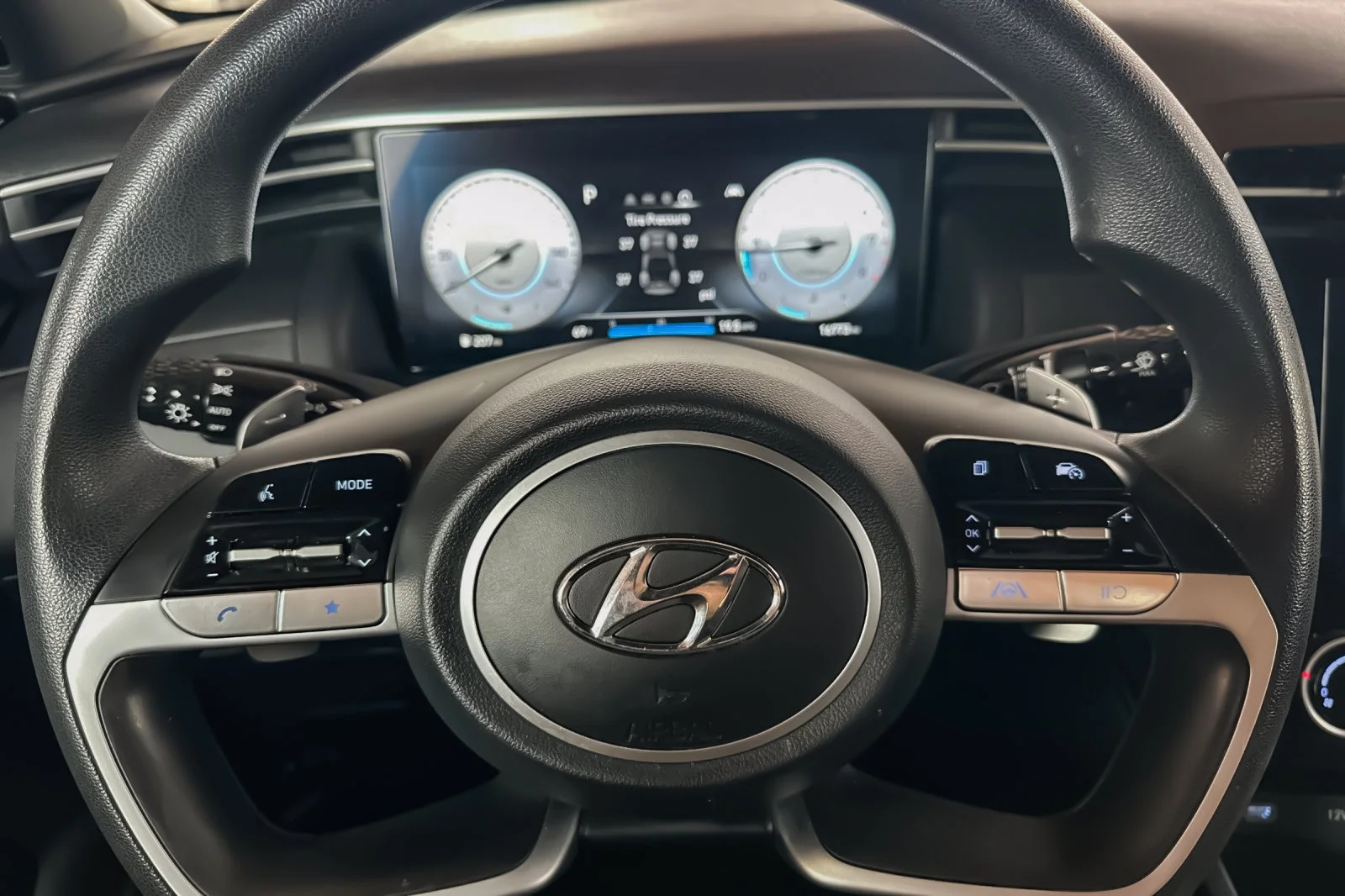 Used 2023 Black Hyundai NIGHT image 21