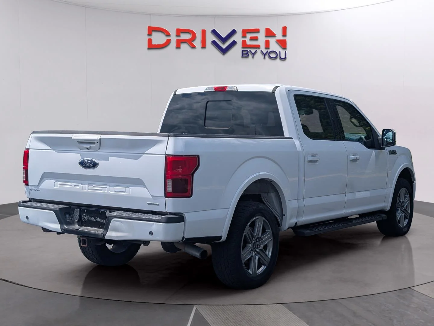 Used 2018 Oxford White Ford LARIAT image 5