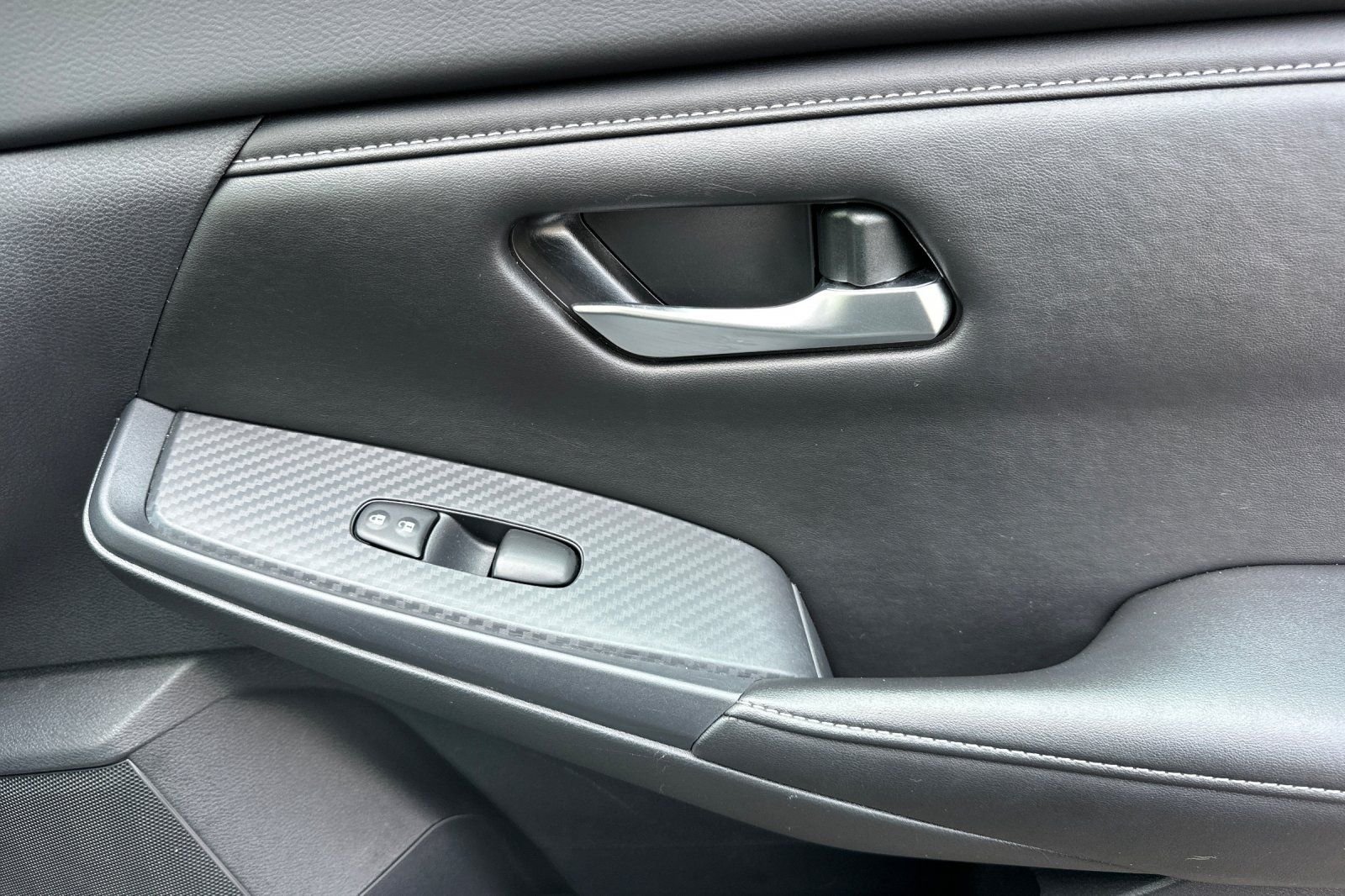 2025 Nissan Sentra SV - Photo 18