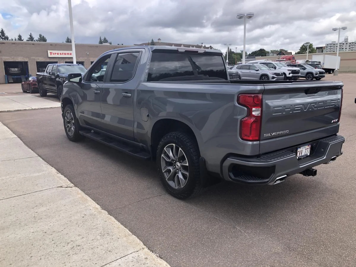 Used 2020 Grey Chevrolet 4WD Crew Cab 147" RST image 6