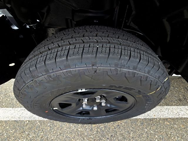 New 2026 Bright White Clear-Coat Exterior Paint Jeep Sport image 29